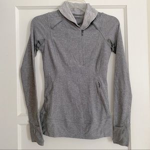 Lululemon L/S Gray Sz 2 Half Zip 1/2